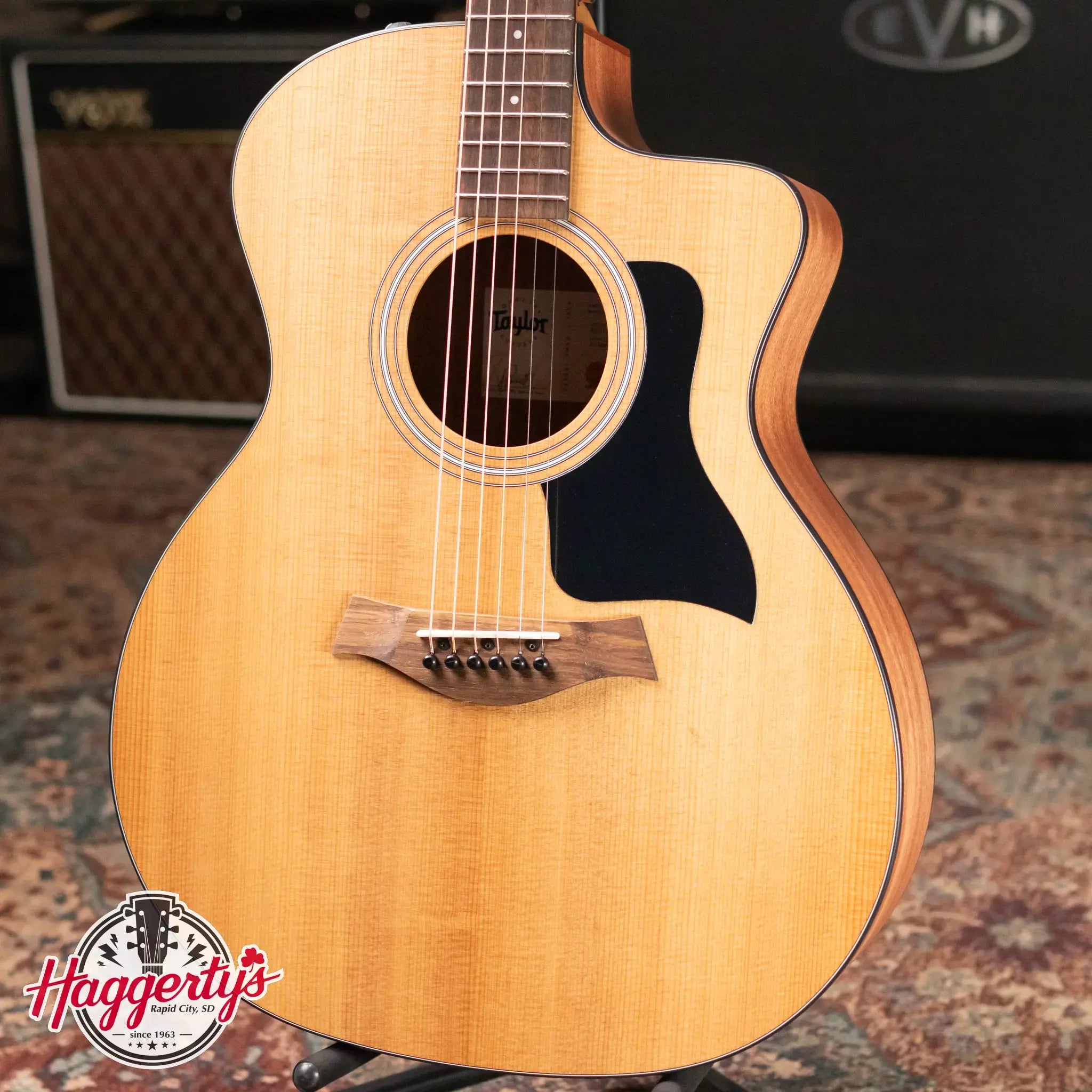 Taylor 114ce Grand Auditorium Acoustic/Electric Guitar with Gig Bag