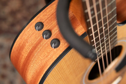 Taylor 114ce Grand Auditorium Acoustic/Electric Guitar with Gig Bag