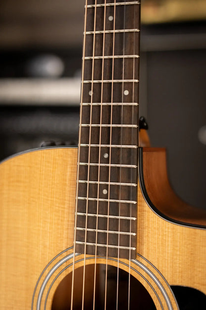 Taylor 114ce Grand Auditorium Acoustic-Electric Guitar with Gig Bag
