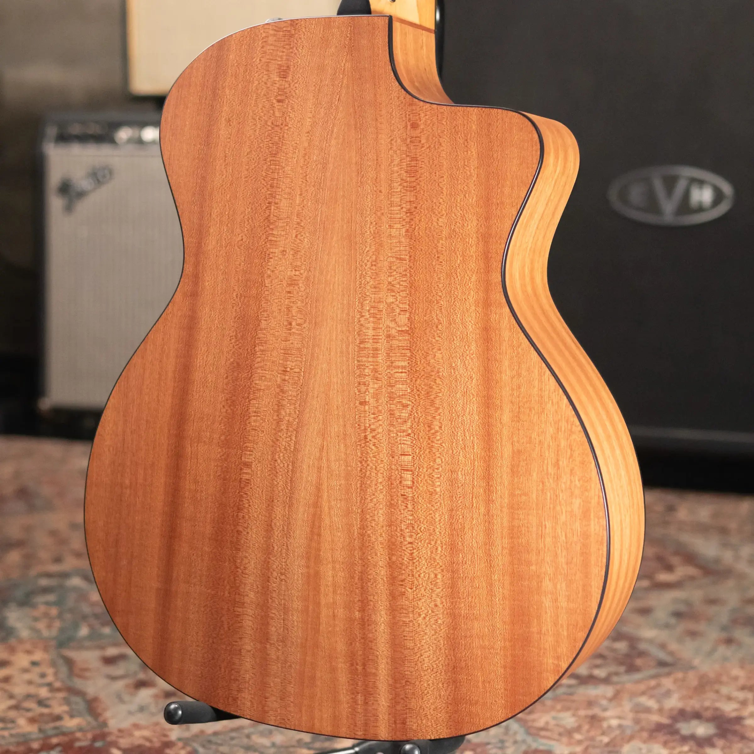 Taylor 114ce Left-Handed Grand Auditorium Acoustic/Electric Guitar with Gig Bag