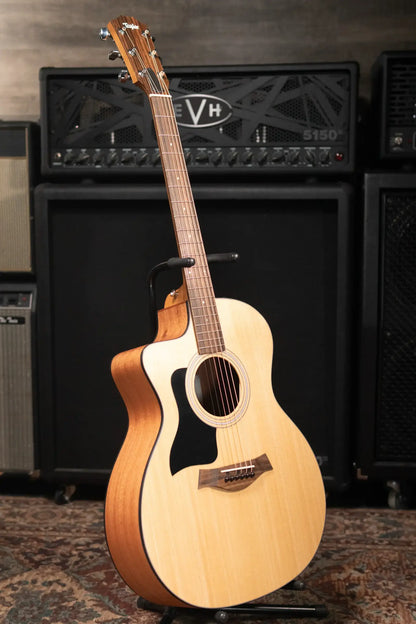 Taylor 114ce Left-Handed Grand Auditorium Acoustic/Electric Guitar with Gig Bag