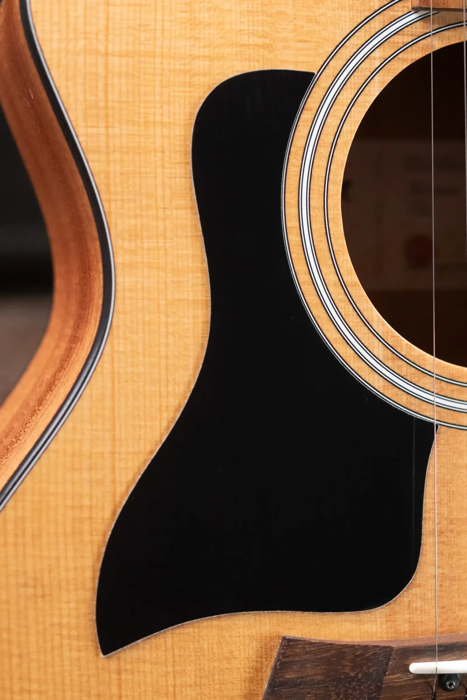 Taylor 114ce Left-Handed Grand Auditorium Acoustic/Electric Guitar with Gig Bag