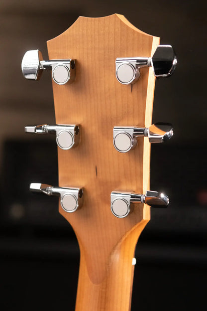Taylor 114ce Left-hand Grand Auditorium Acoustic/Electric Guitar with Gig Bag