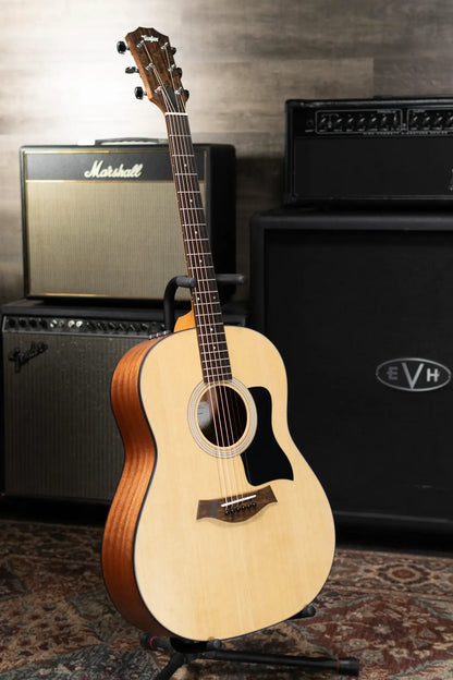 Taylor 117e Grand Pacific Acoustic/Electric Guitar with Gig Bag