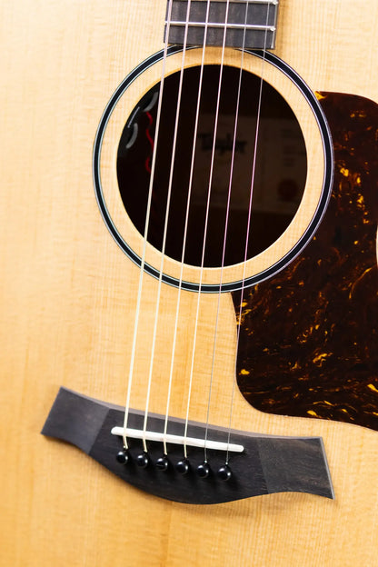Taylor 14ce Grand Auditorium Acoustic/Electric Guitar with Gig Bag