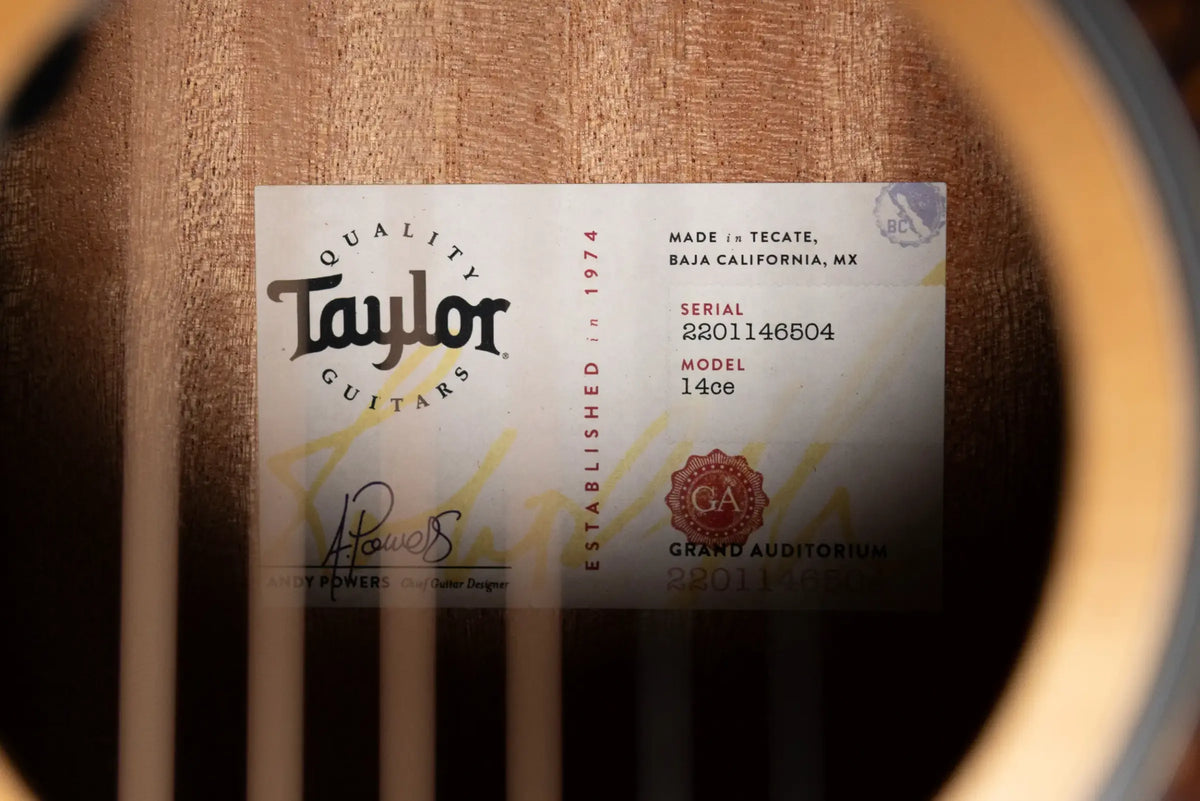 Taylor 14ce Grand Auditorium Acoustic/Electric Guitar with Gig Bag