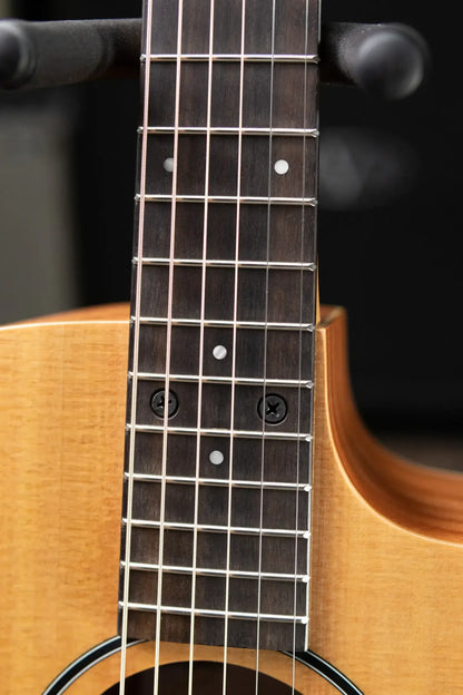 Taylor 14ce Grand Auditorium Acoustic/Electric Guitar with Gig Bag