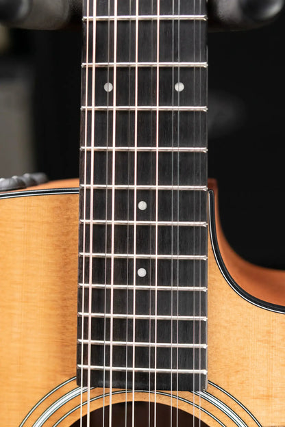 Taylor 150ce 12-String Dreadnought Acoustic/Electric Guitar with Gig Bag