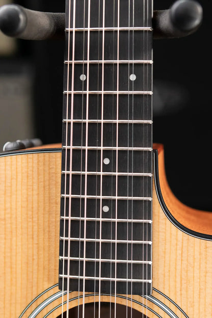 Taylor 150ce 12-String Dreadnought Acoustic/Electric Guitar with Gig Bag