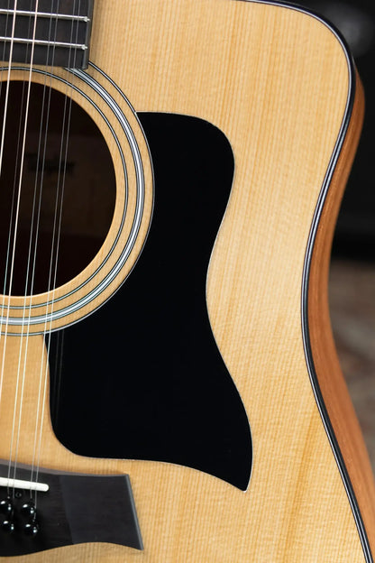 Taylor 150ce 12-String Dreadnought Acoustic/Electric Guitar with Gig Bag