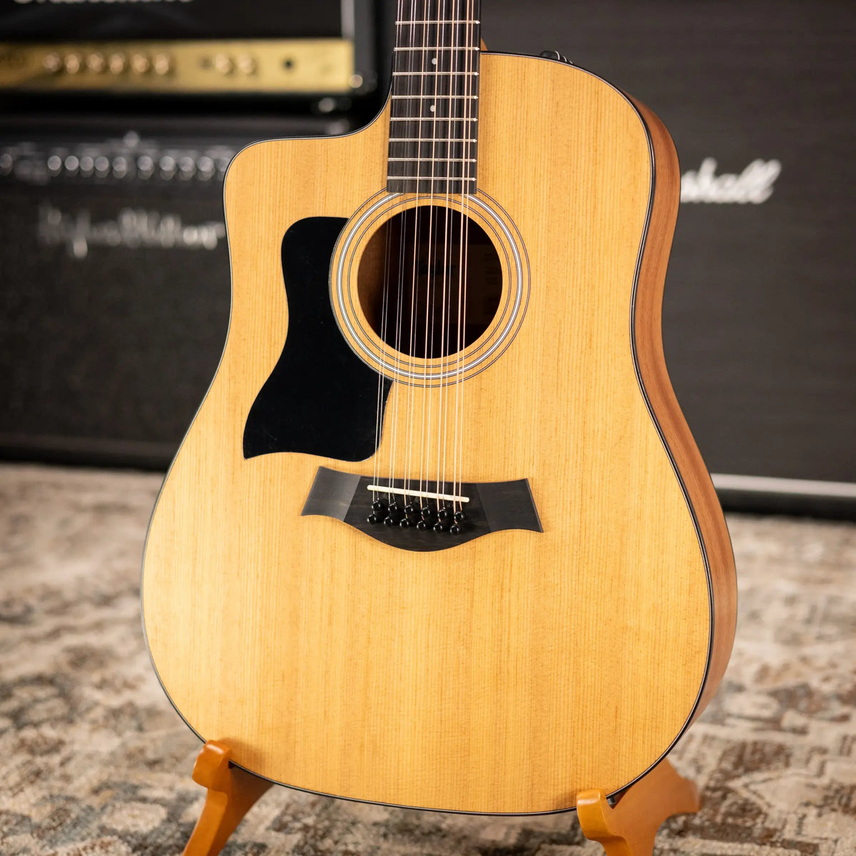 Taylor 150ce Left-Handed 12-String Dreadnought Acoustic/Electric Guitar - Natural with Gig Bag