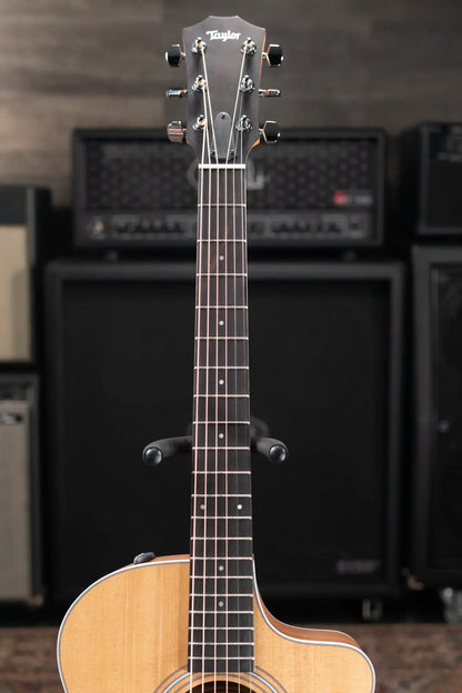Taylor 212ce Grand Concert Acoustic/Electric Guitar with Gig Bag