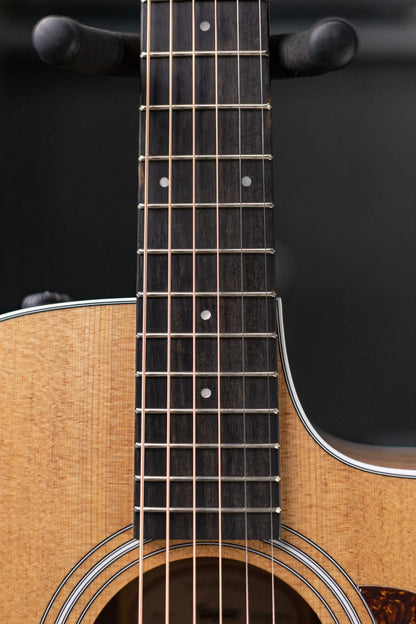 Taylor 212ce Grand Concert Acoustic/Electric Guitar with Gig Bag