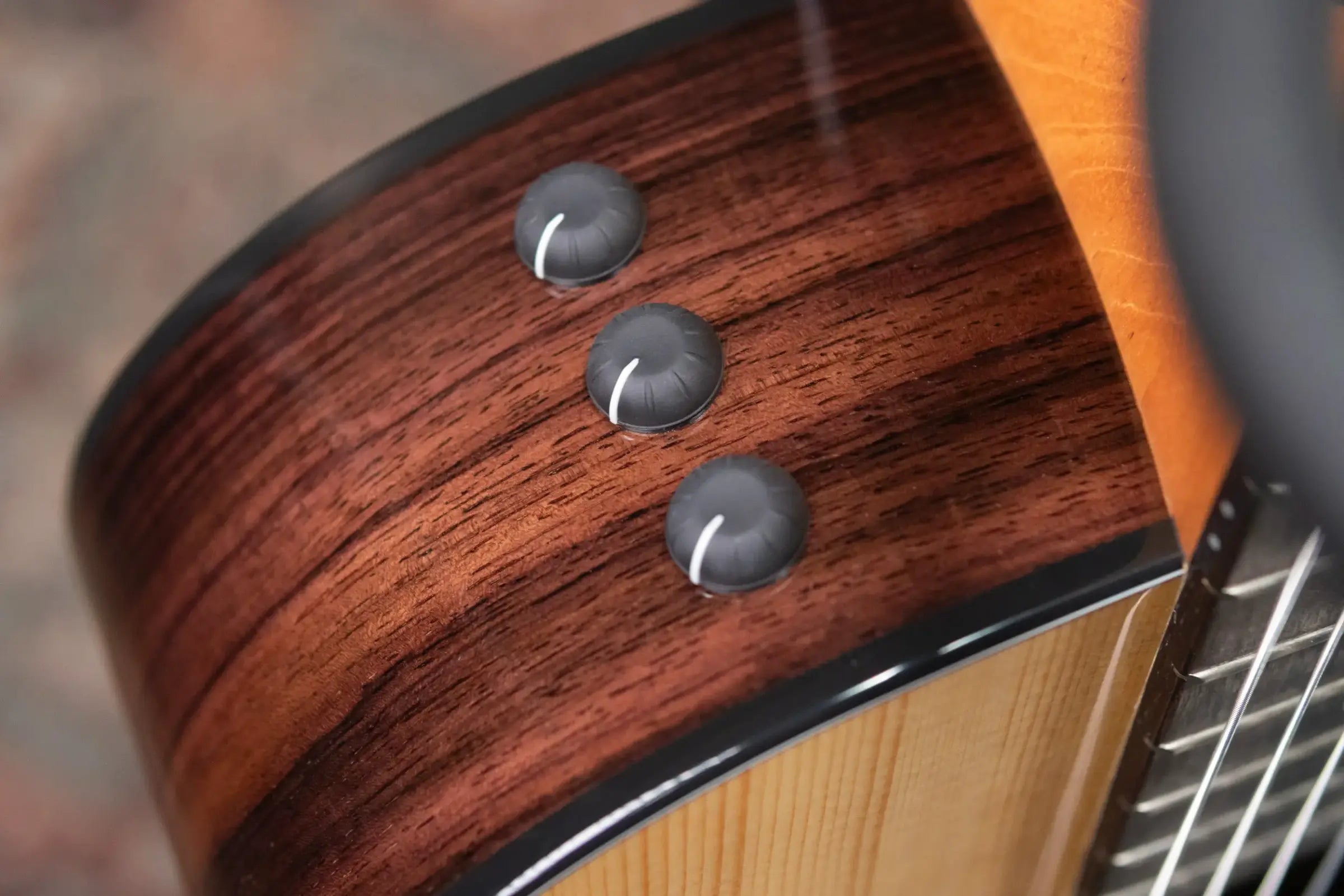 Taylor 212ce-N Plus Grand Concert Acoustic/Electric Guitar with Aerocase