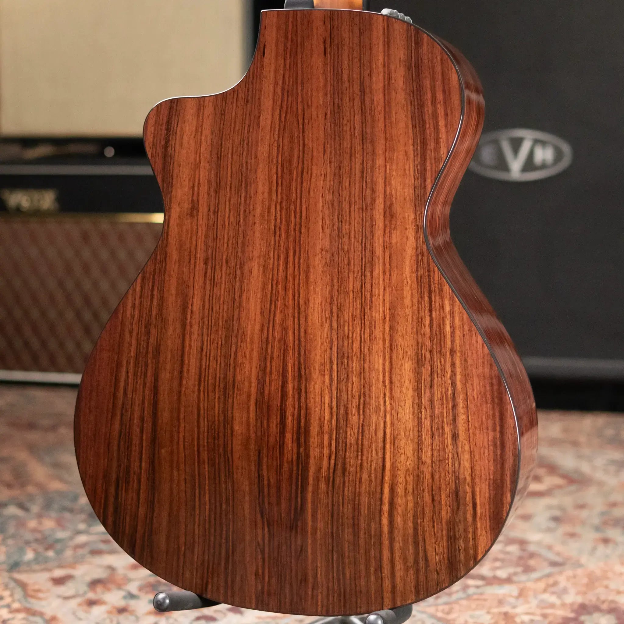 Taylor 212ce-N Plus Nylon Grand Concert Acoustic/Electric with Aerocase - Demo