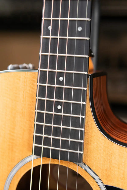 Taylor 212ce Plus Grand Concert Acoustic/Electric Guitar with Aerocase