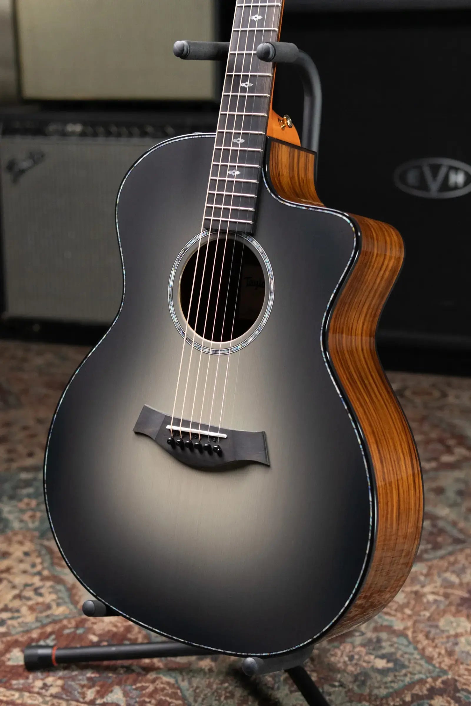 Taylor 214ce DLX Sunset Blvd Grand Auditorium Acoustic/Electric Guitar - Silverburst with Hardshell Case