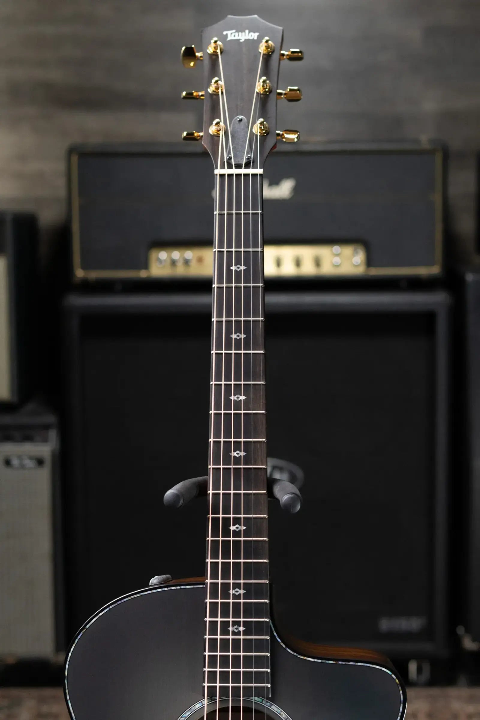 Taylor 214ce DLX Sunset Blvd Grand Auditorium Acoustic/Electric Guitar - Silverburst with Hardshell Case