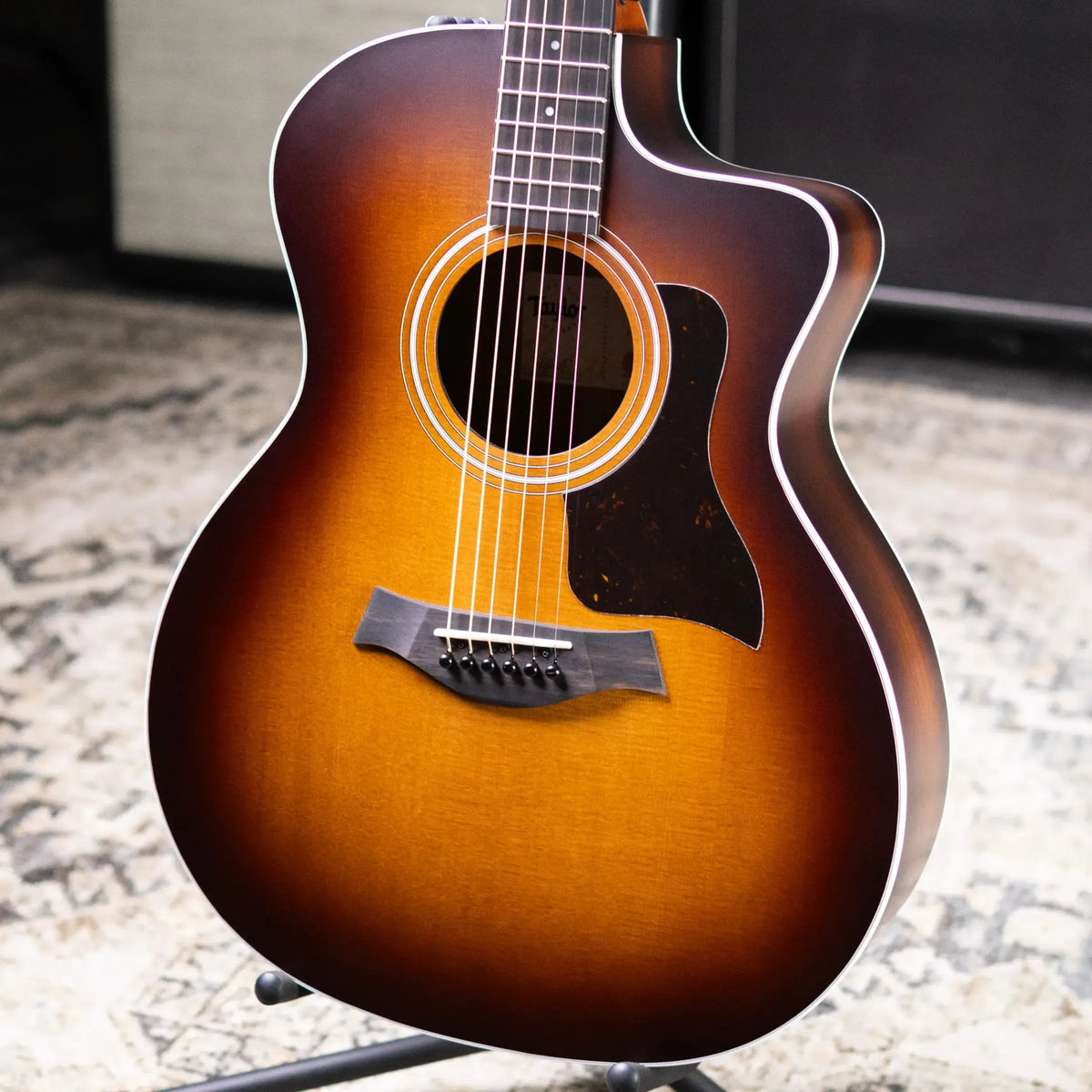 Taylor 214ce Grand Auditorium Acoustic/Electric Guitar - Shaded Edge Burst with Gig Bag