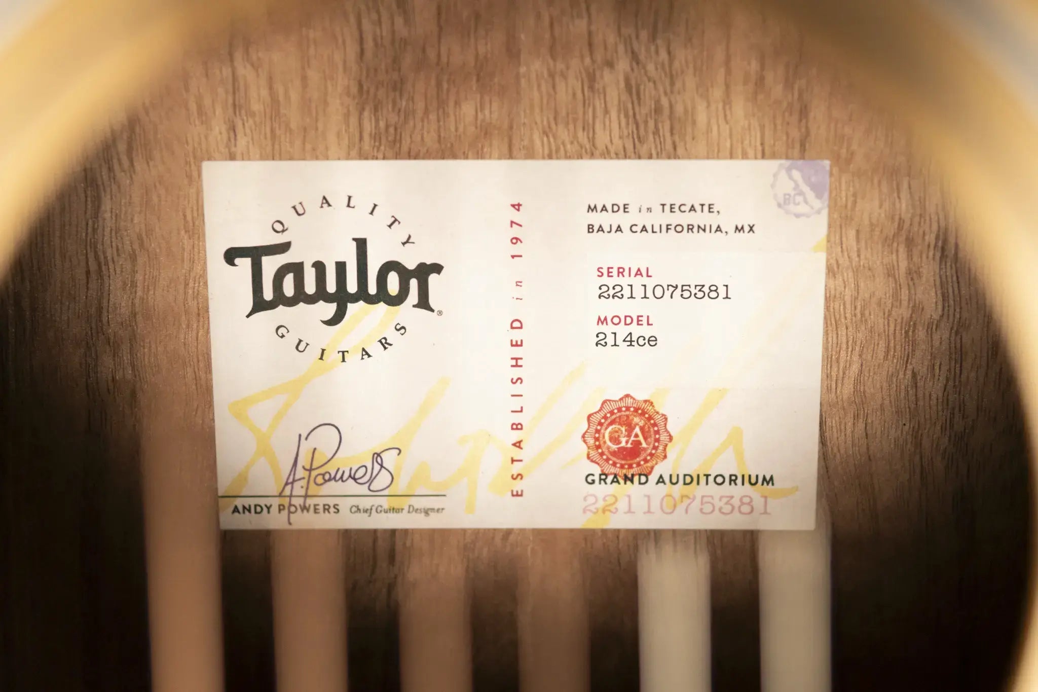 Taylor 214ce Grand Auditorium Acoustic/Electric Guitar with Gig Bag