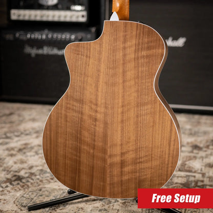 Taylor 214ce Grand Auditorium Acoustic/Electric Guitar with Gig Bag
