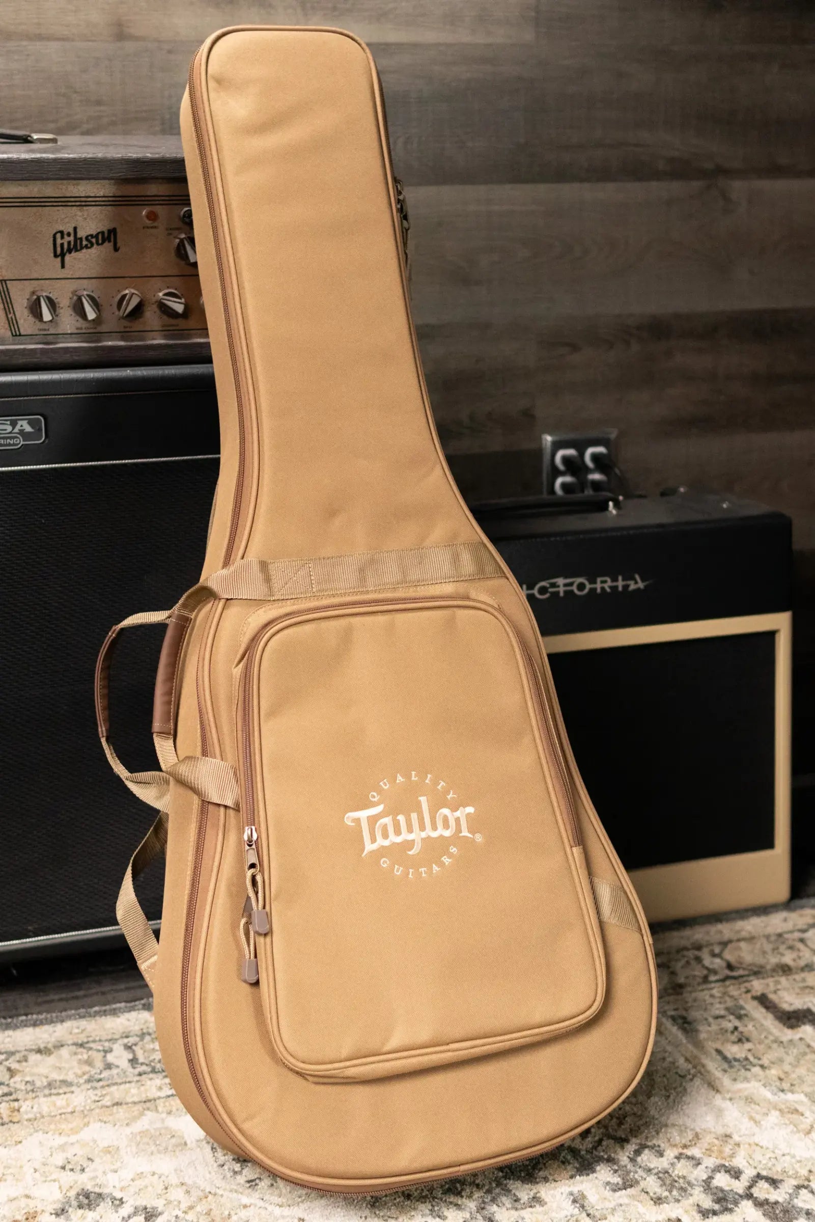 Taylor 214ce Grand Auditorium Acoustic/Electric Guitar with Gig Bag