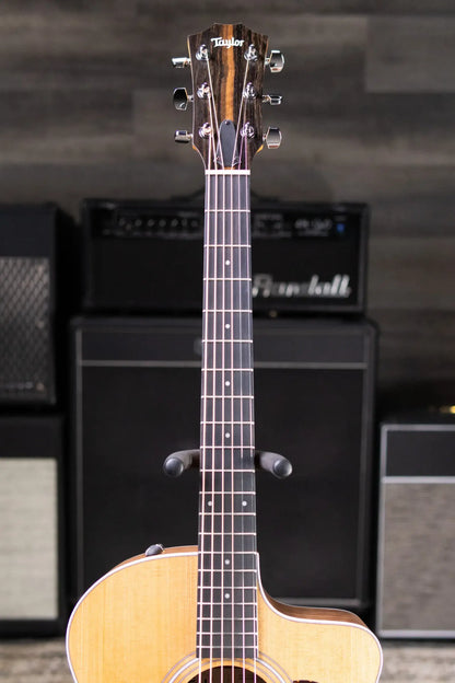 Taylor 214ce Grand Auditorium Acoustic/Electric Guitar with Gig Bag