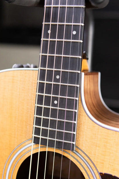 Taylor 214ce Grand Auditorium Acoustic/Electric Guitar with Gig Bag