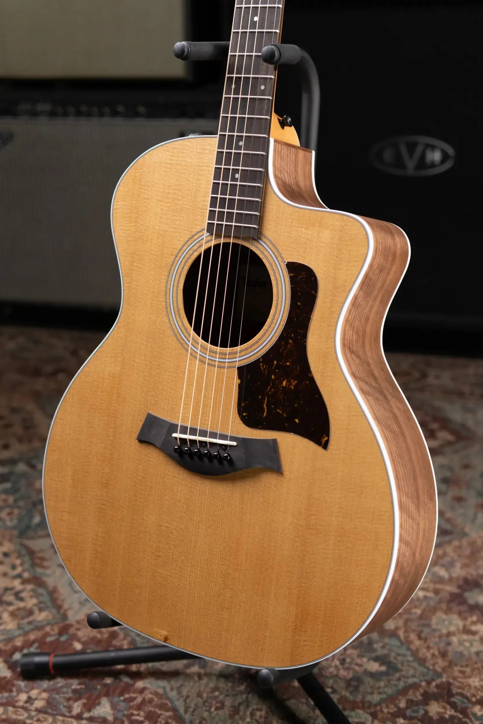 Taylor 214ce Grand Auditorium Acoustic/Electric Guitar with Gig Bag