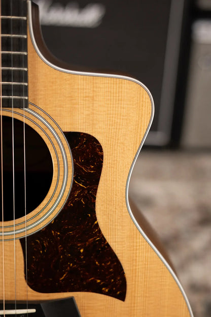Taylor 214ce Grand Auditorium Acoustic/Electric Guitar with Gig Bag - Factory Used