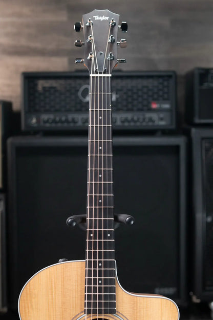 Taylor 214ce Grand Auditorium Acoustic/Electric Guitar with Gig Bag - Used