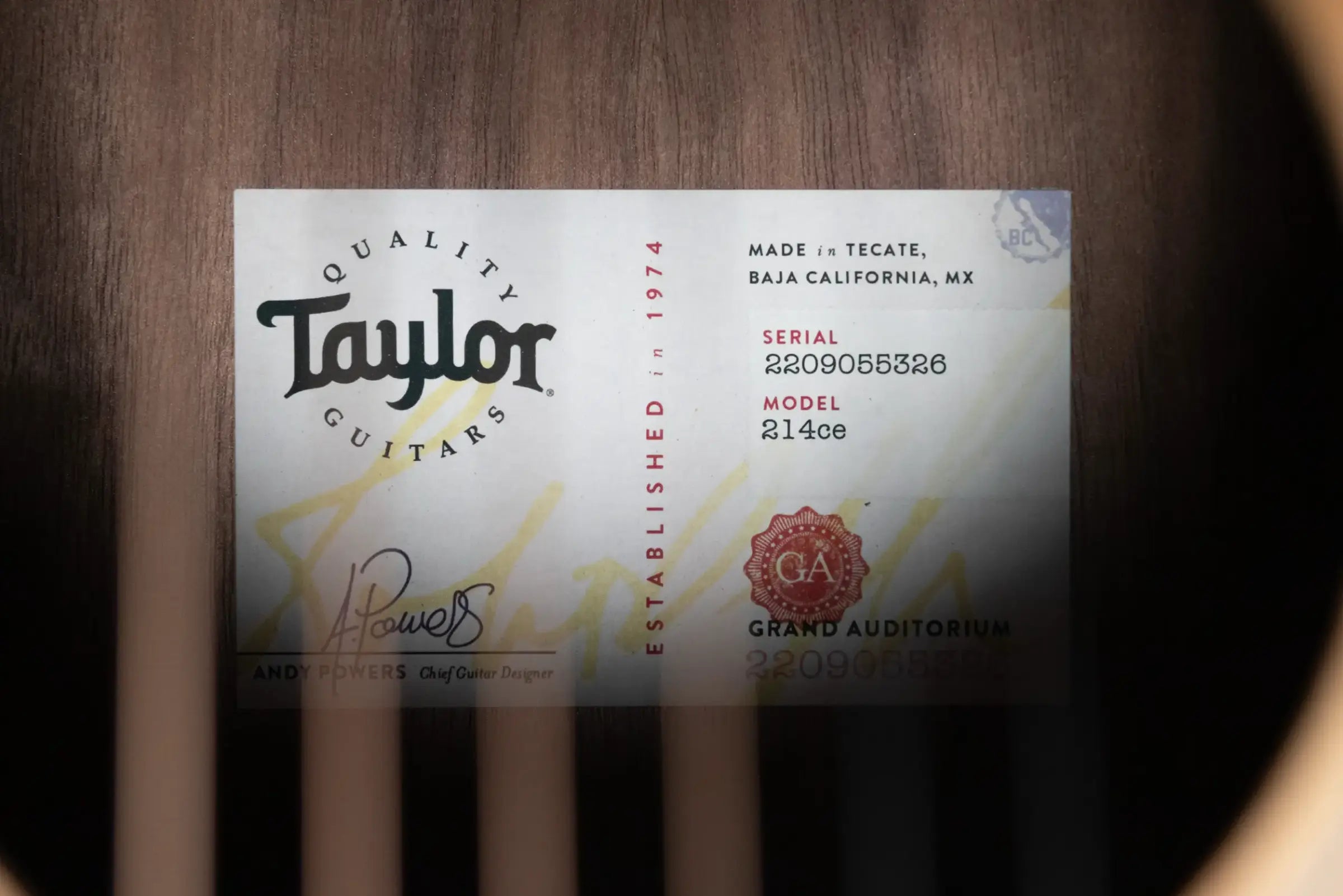 Taylor 214ce Grand Auditorium Acoustic/Electric Guitar with Gig Bag - Used