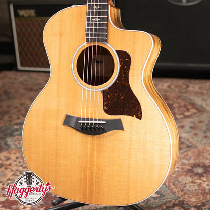 Taylor 214ce-K DLX Grand Auditorium Acoustic/Electric Guitar with Hardshell Case - Factory Demo