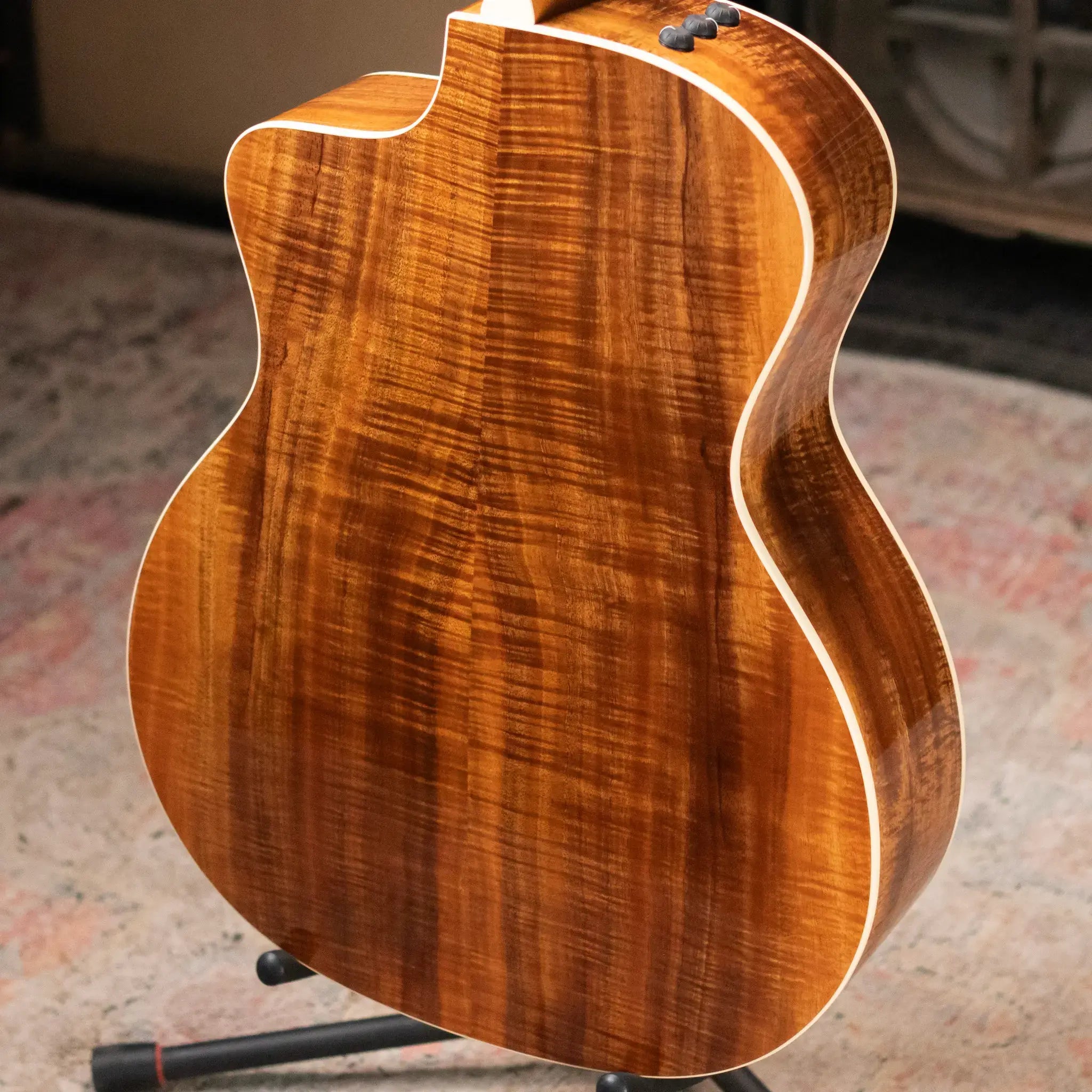 Taylor 214ce-K DLX Grand Auditorium Acoustic/Electric Guitar with Hardshell Case - Factory Demo