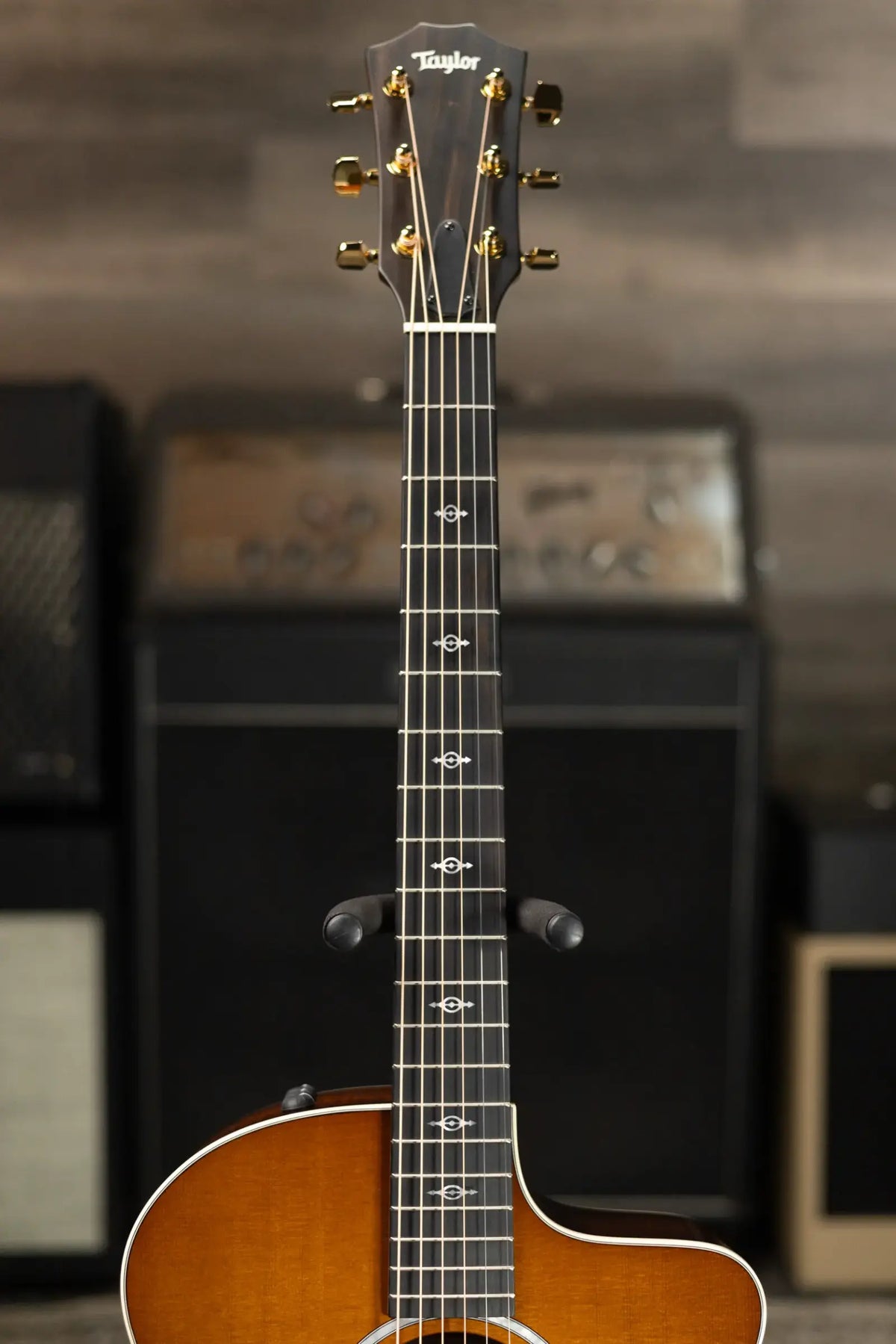 Taylor 214ce-K DLX Special Edition Grand Auditorium Acoustic/Electric Guitar - Honeyburst with Hardshell Case
