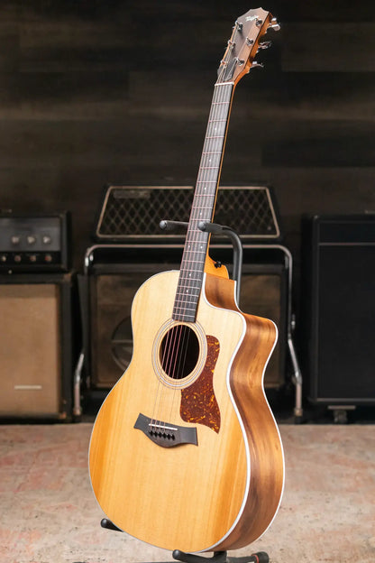 Taylor 214ce-K Grand Auditorium Acoustic/Electric Guitar with Gig Bag