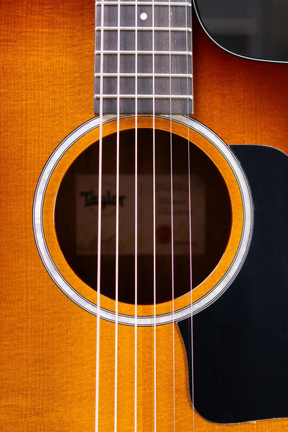 Taylor 214ce-K SB Plus Grand Auditorium Acoustic/Electric Guitar - Sunburst with Aerocase
