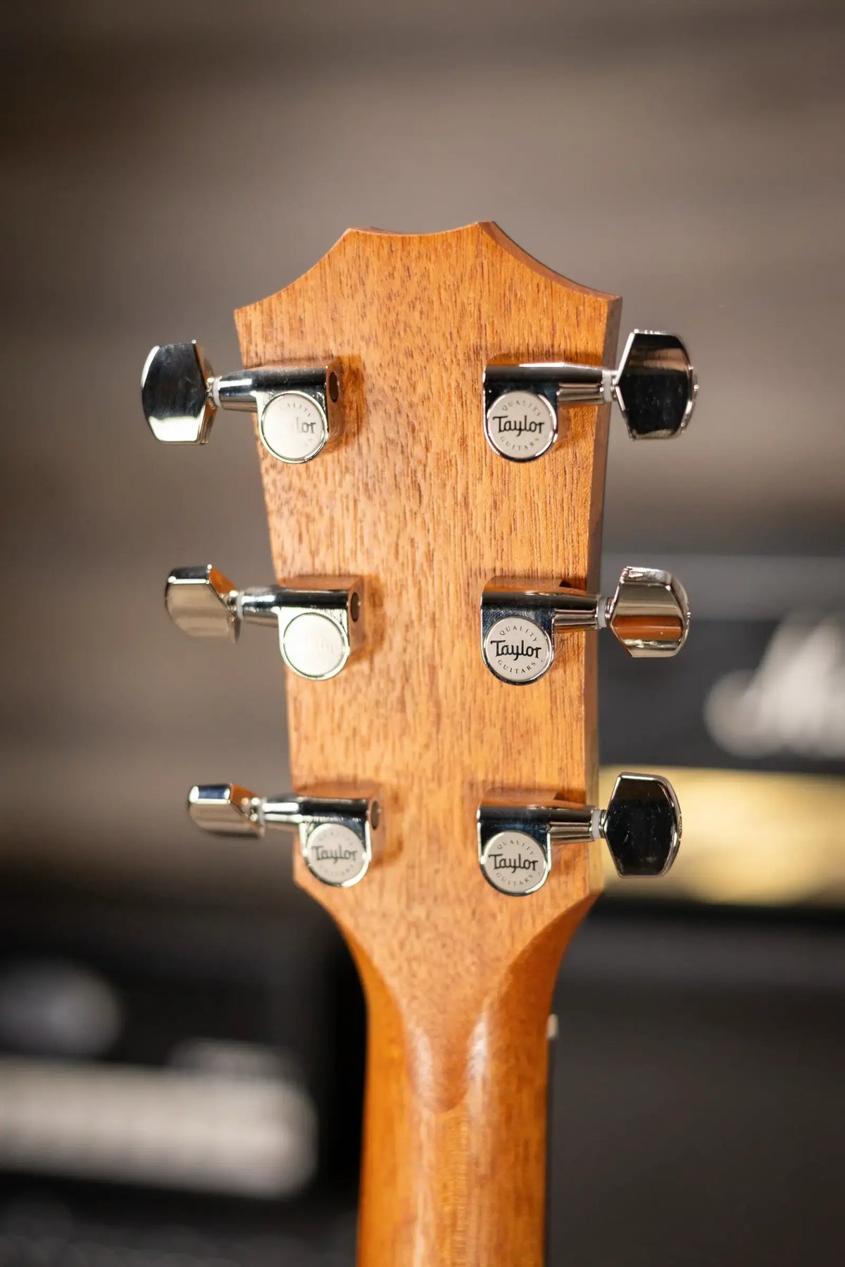 Taylor 214ce-K SB Plus Left-Handed Grand Auditorium Acoustic/Electric Guitar - Sunburst with Aerocase - Factory Demo