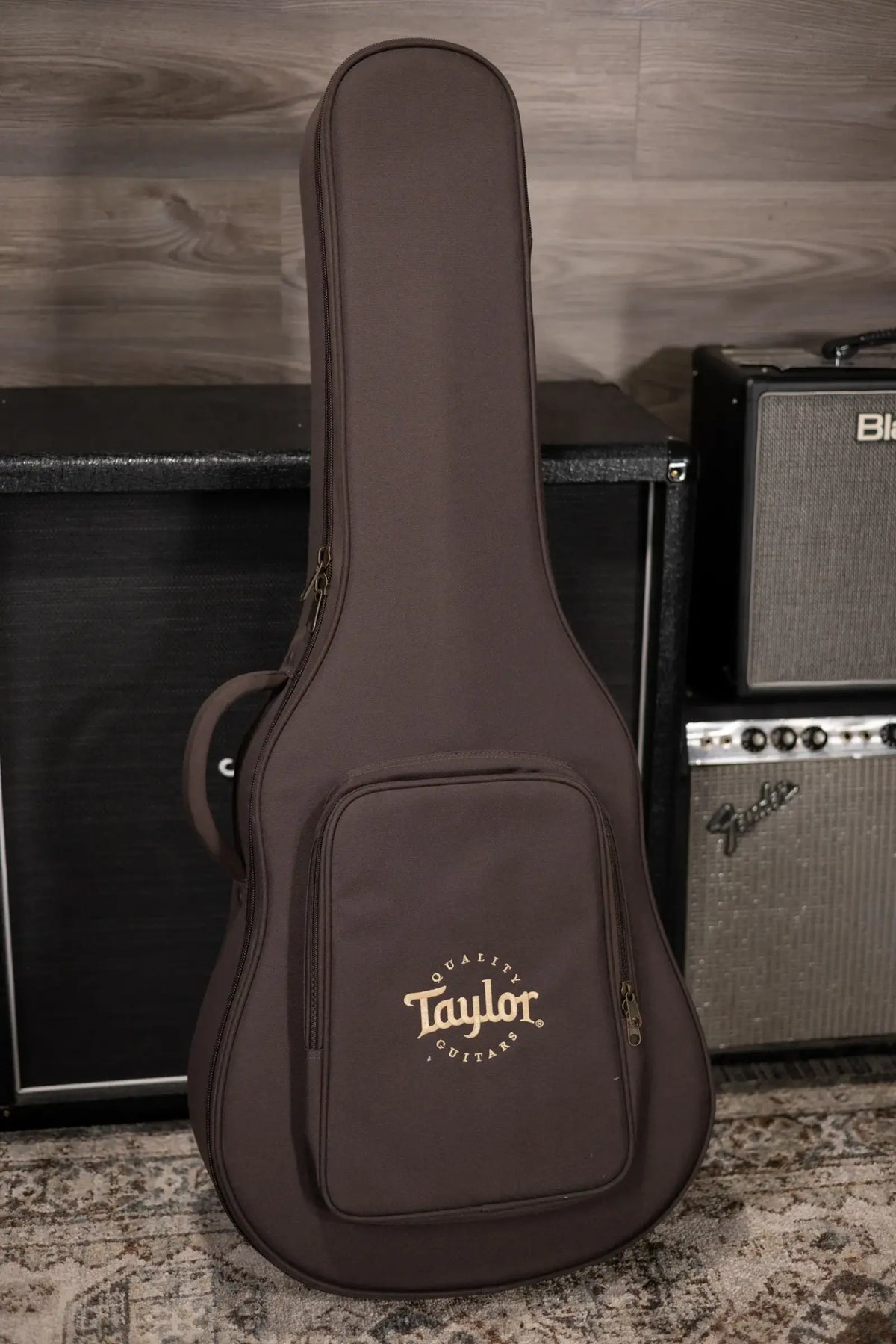 Taylor 214ce-N Plus Sunset Blvd Nylon Grand Auditorium Acoustic/Electric Guitar - Shaded Edge Burst with Aerocase