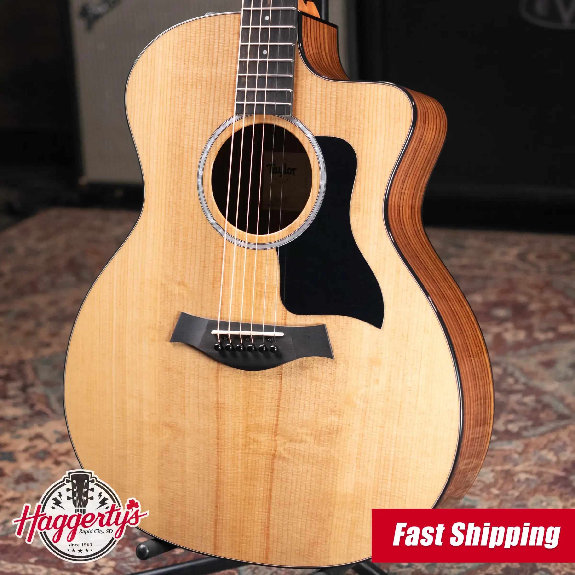 Taylor 214ce Plus Grand Auditorium Acoustic/Electric Guitar with Aerocase