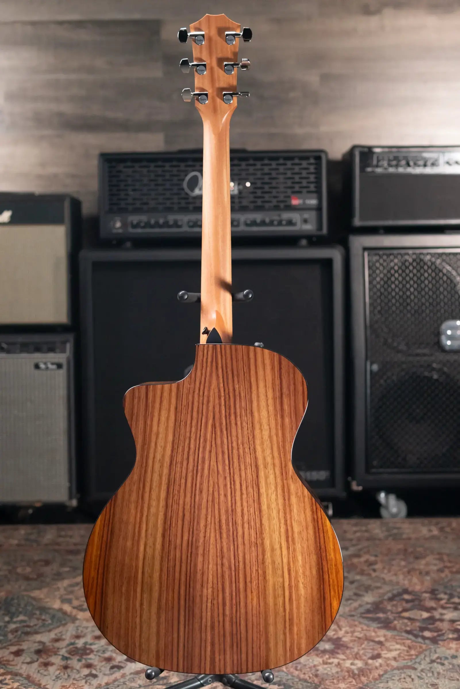 Taylor 214ce Plus Grand Auditorium Acoustic/Electric Guitar with Aerocase