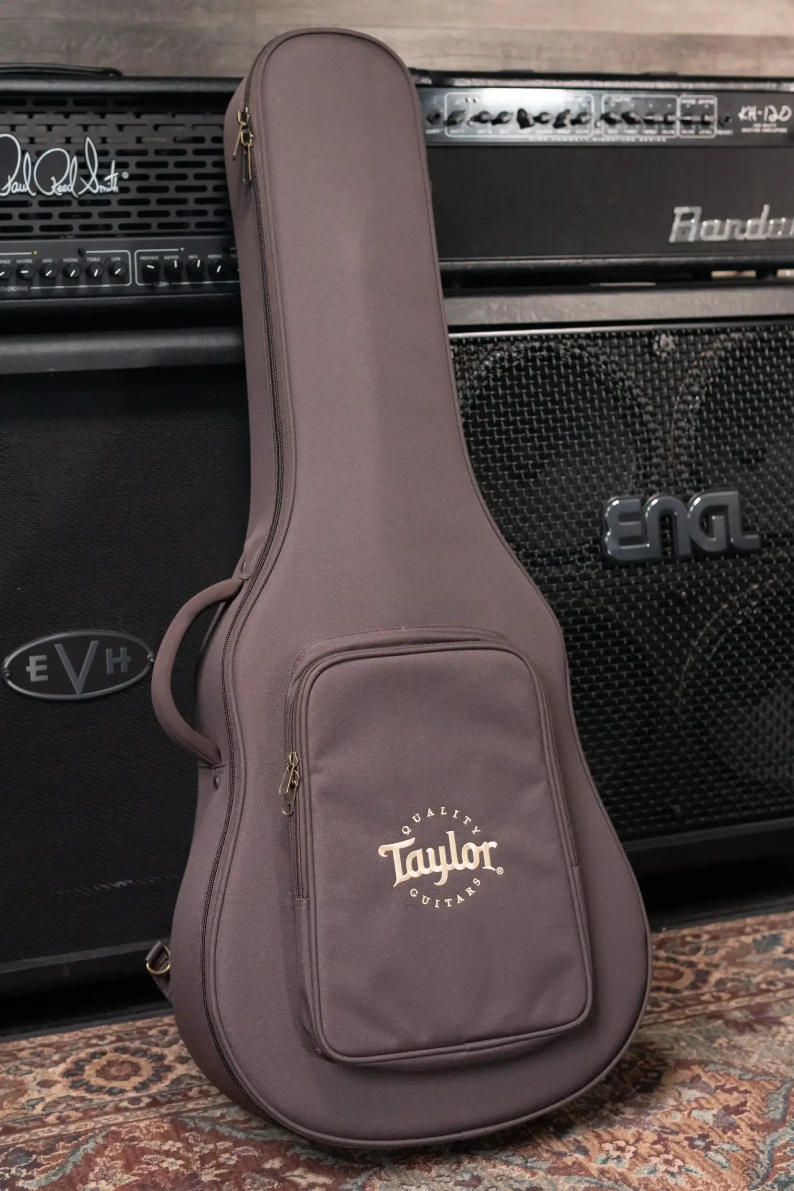 Taylor 214ce Plus Grand Auditorium Acoustic/Electric Guitar with Aerocase