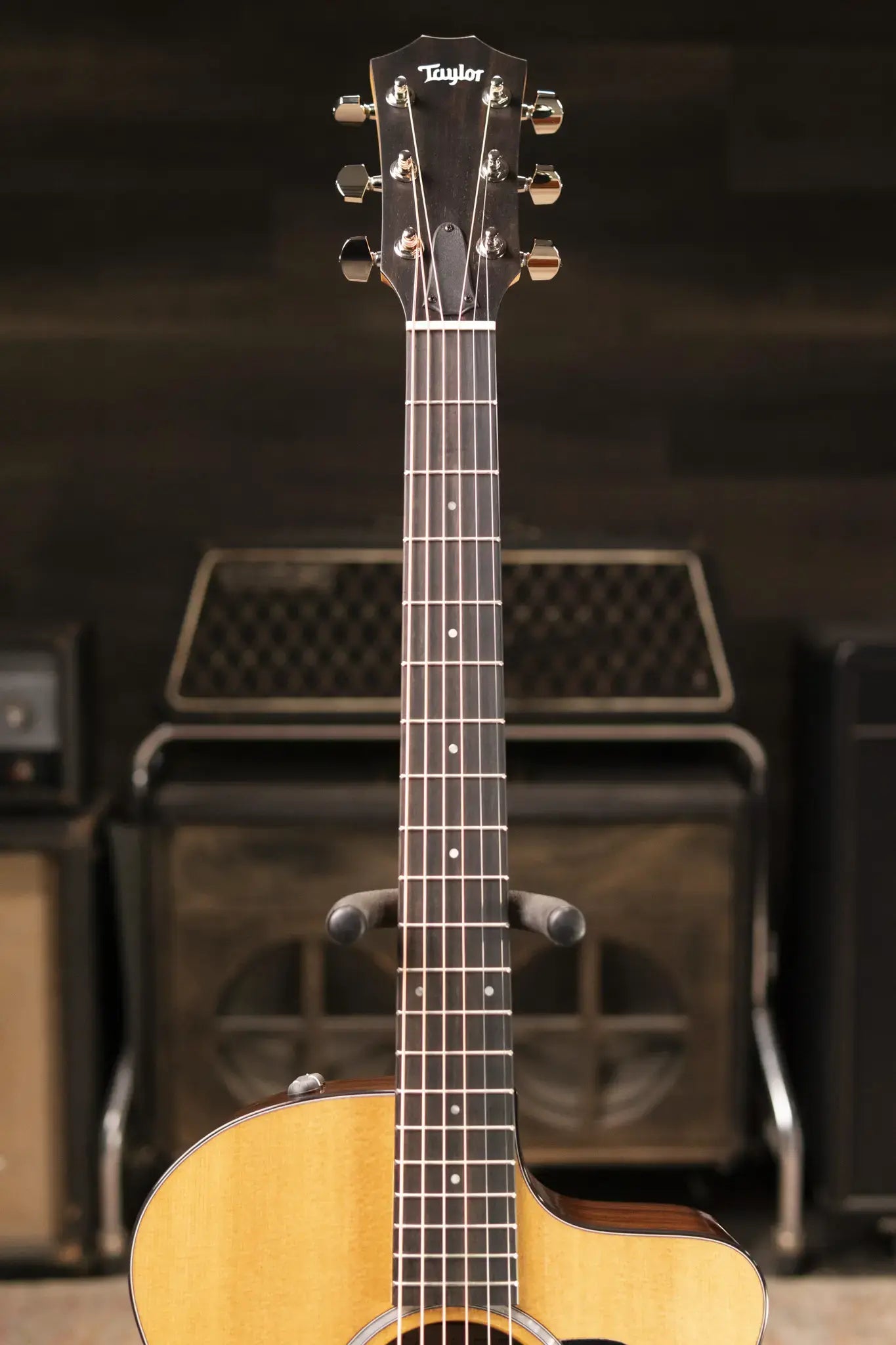 Taylor 214ce Plus Grand Auditorium Acoustic/Electric Guitar with Aerocase