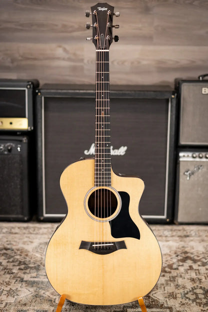Taylor 214ce Plus Grand Auditorium Acoustic/Electric Guitar with Gig Bag