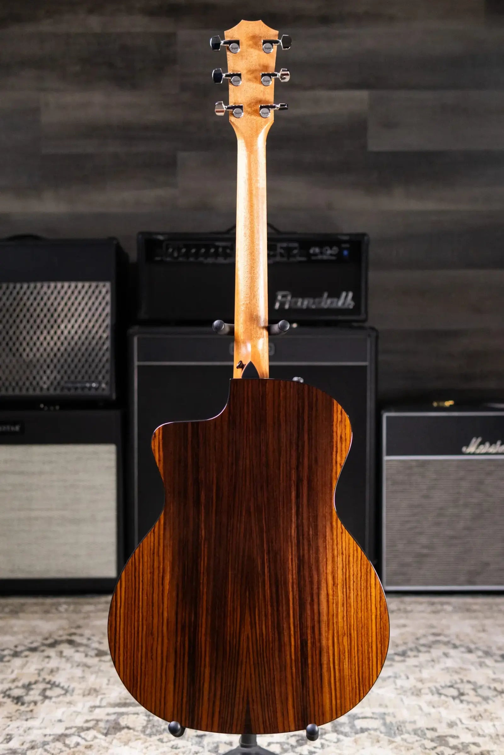 Taylor 214ce Plus Grand Auditorium Acoustic/Electric Guitar with Aerocase