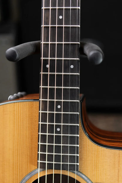 Taylor 214ce Plus Grand Auditorium Acoustic/Electric Guitar with Aerocase