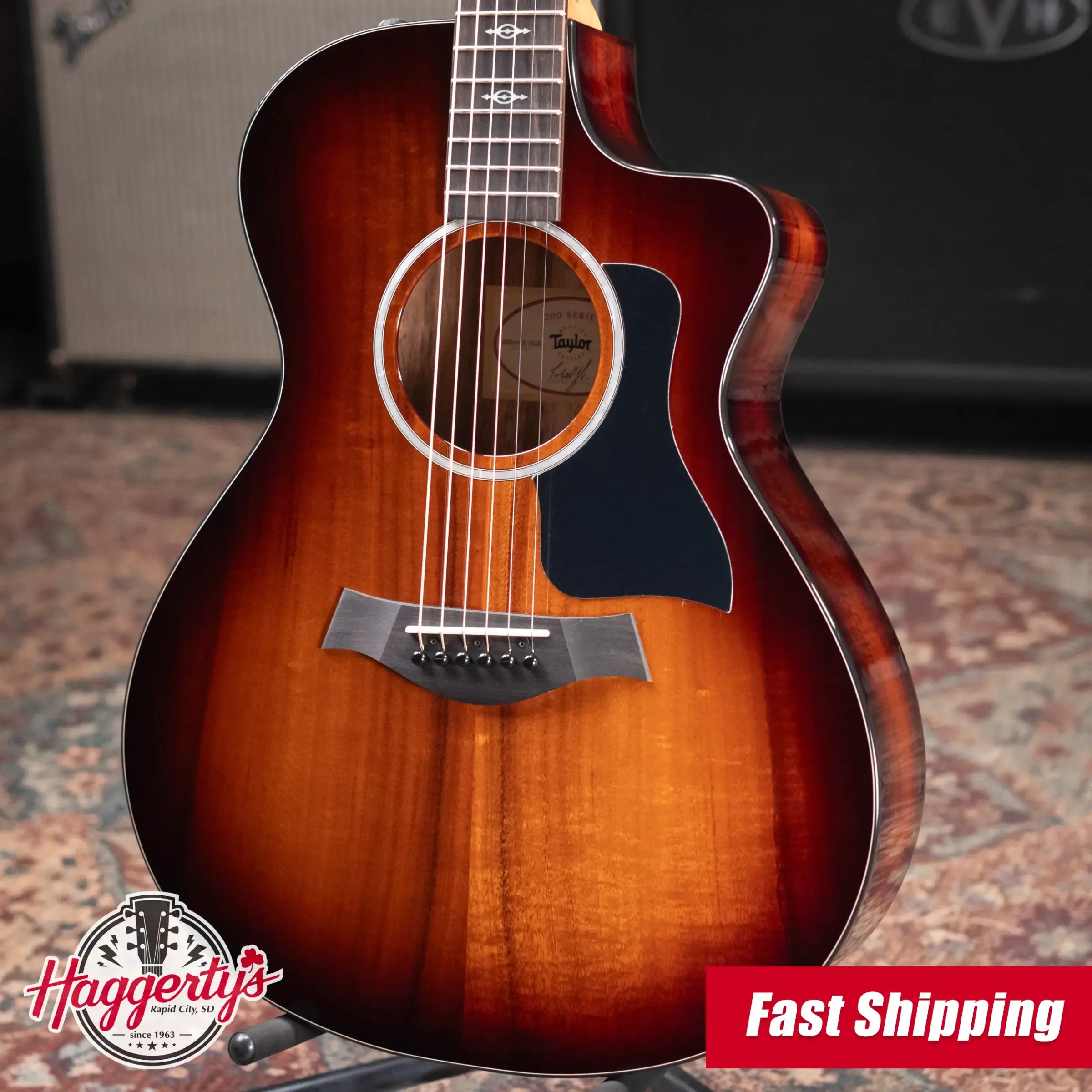 Taylor 222ce-K DLX Grand Concert Acoustic/Electric Guitar - Shaded Edgeburst with Hardshell Case