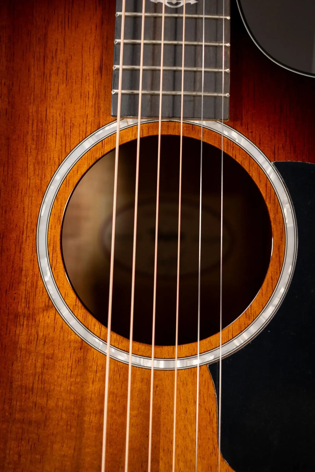 Taylor 222ce-K DLX Grand Concert Hawaiian Koa Acoustic/Electric Guitar - Shaded Edge Burst with Hardshell Case