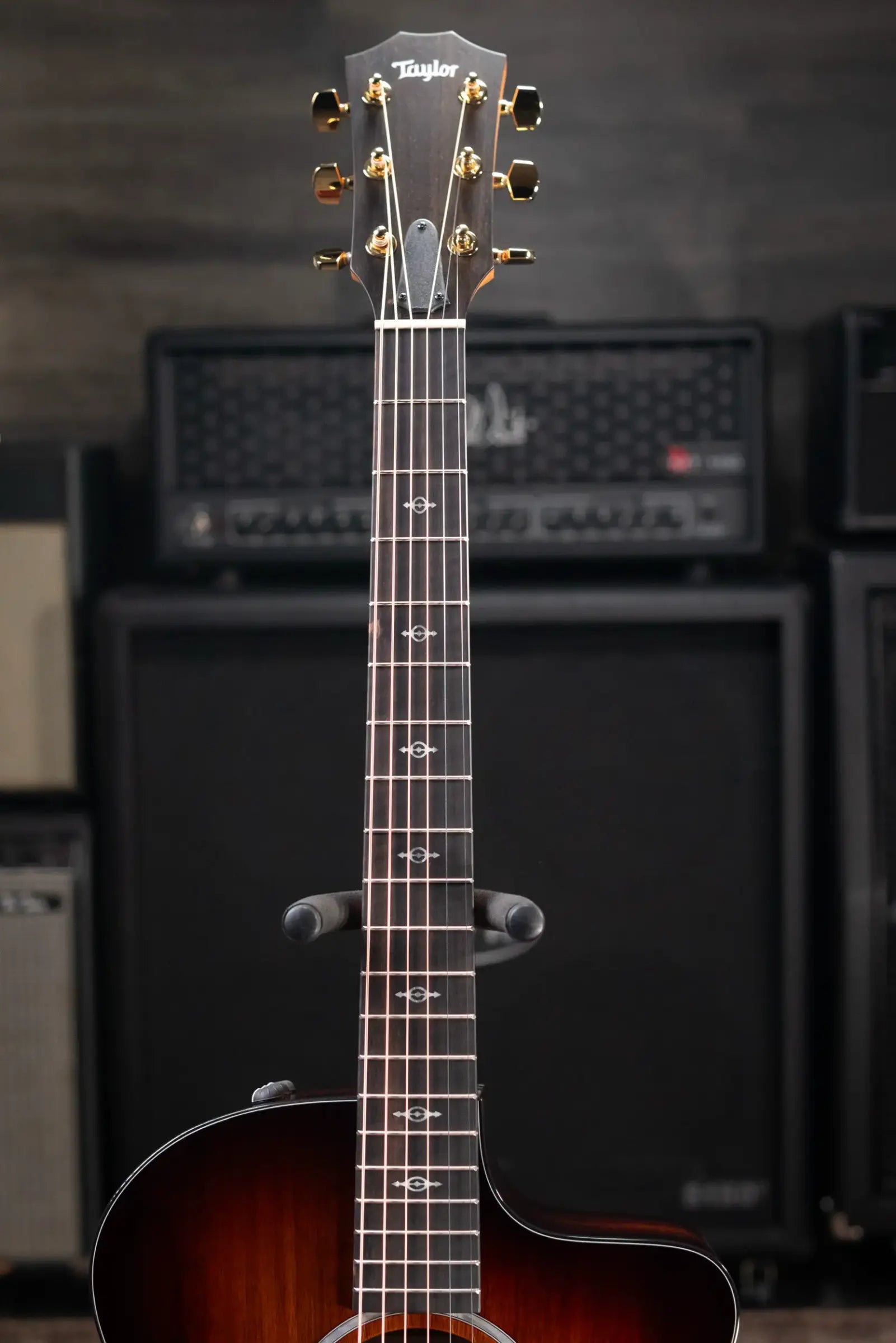 Taylor 224ce-K DLX Grand Auditorium Acoustic/Electric Guitar - Shaded Edgeburst with Hardshell Case