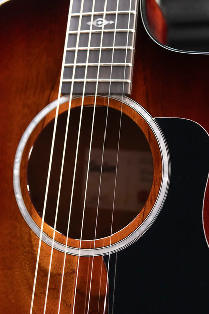 Taylor 224ce-K DLX Grand Auditorium Acoustic/Electric Guitar - Shaded Edgeburst with Hardshell Case